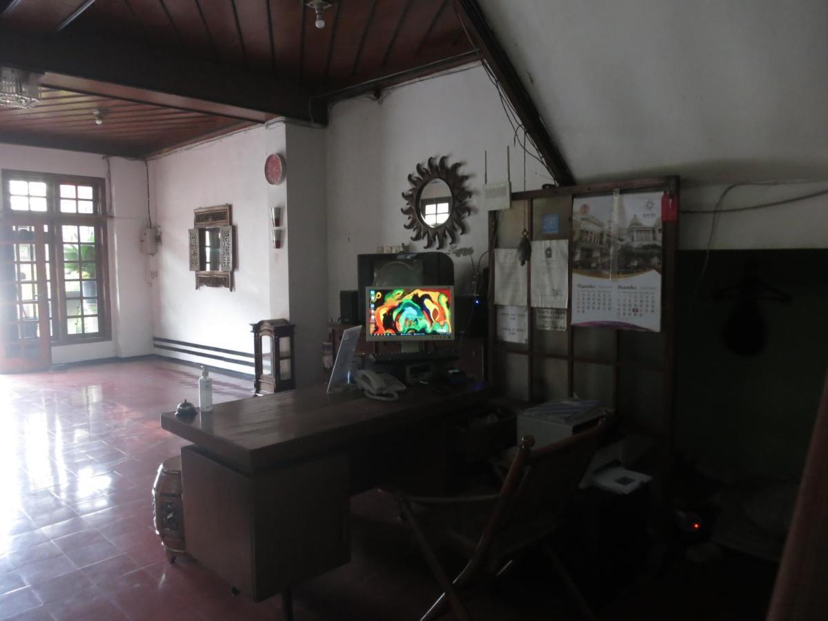 Sartika Hotel Prawirotaman Джокякарта Екстериор снимка