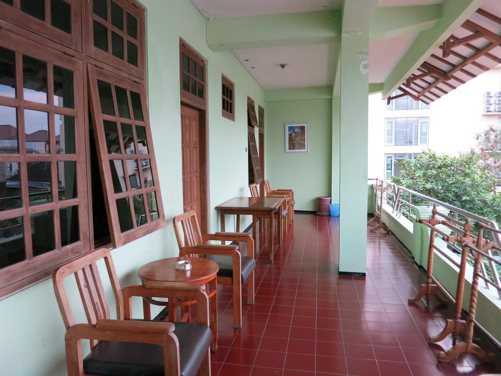 Sartika Hotel Prawirotaman Джокякарта Екстериор снимка