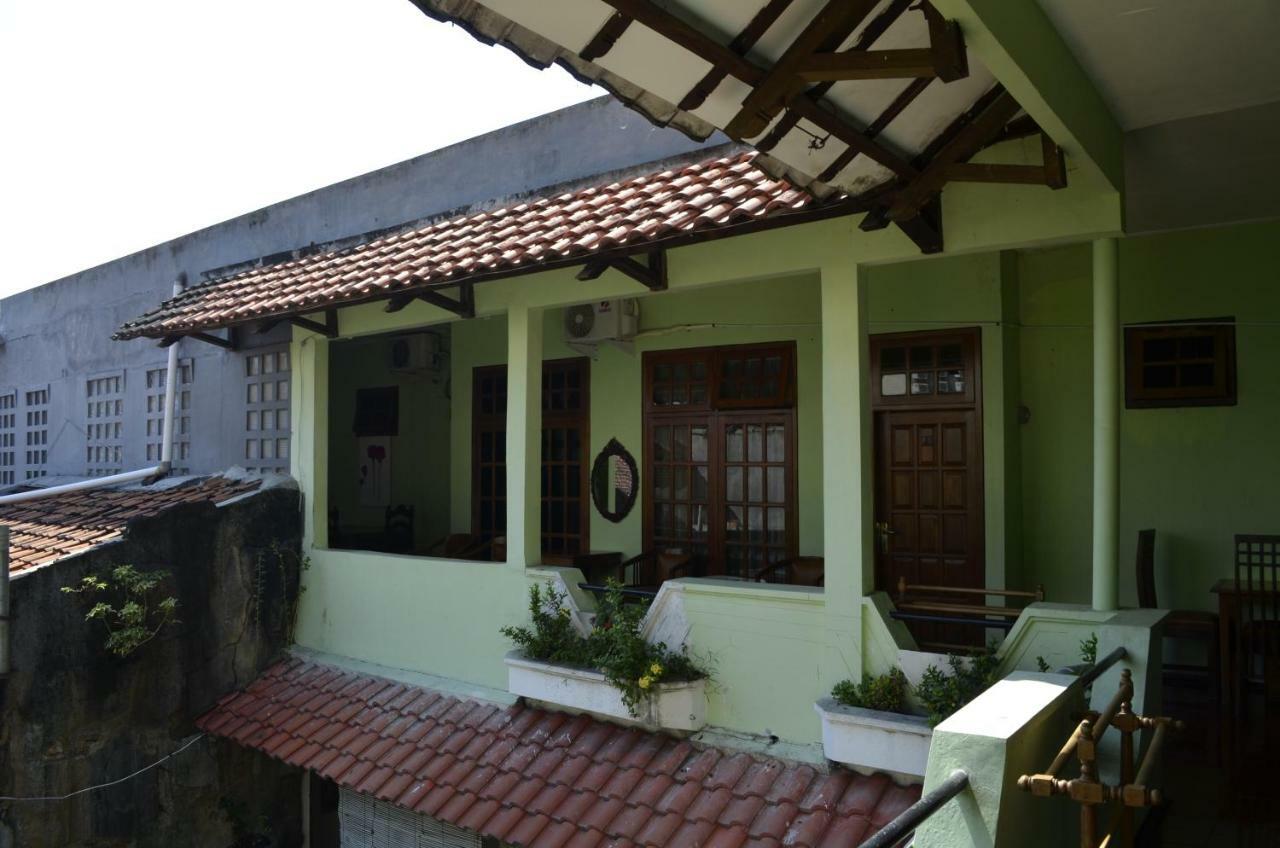 Sartika Hotel Prawirotaman Джокякарта Екстериор снимка
